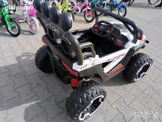 SAFARI двуместен акумулаторен джип JAKARTA 4x4 бял, снимка 5 - Детски велосипеди, триколки и коли - 53569389