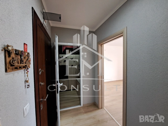 Слънчев двустаен апартамент в кв. Възрожденци на ТОП ЦЕНА, снимка 12 - Апартаменти - 53676289