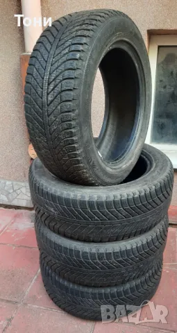 4 броя зимни гуми 235 55 17 Goodyear 7mm, снимка 3 - Гуми и джанти - 48048739