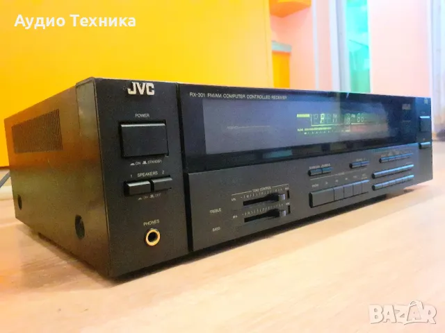 Транзисторен стерео усилвател с вграден тунер JVC RX-301BK
Made in Japan. 130W захранване., снимка 1 - Ресийвъри, усилватели, смесителни пултове - 46875113