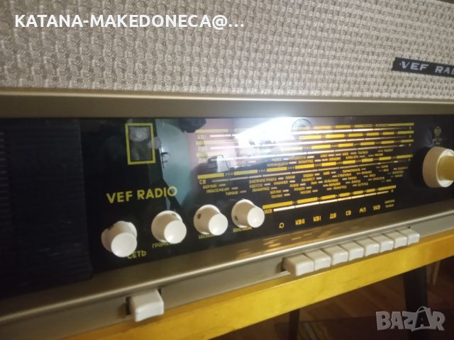 RADIO VEF .CCCR.GRAMOFON.1960, снимка 4 - Грамофони - 46436300