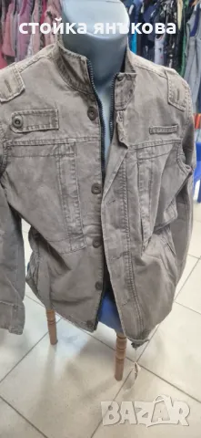 Мъжко тънко спортно елегантно яке, бежово кафяв цвят