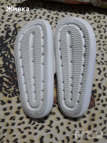 Бели летни чехли, снимка 4 - Чехли - 46415328