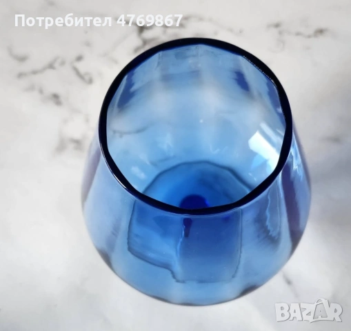 Чаша от кобалтово стъкло, снимка 2 - Чаши - 53887961