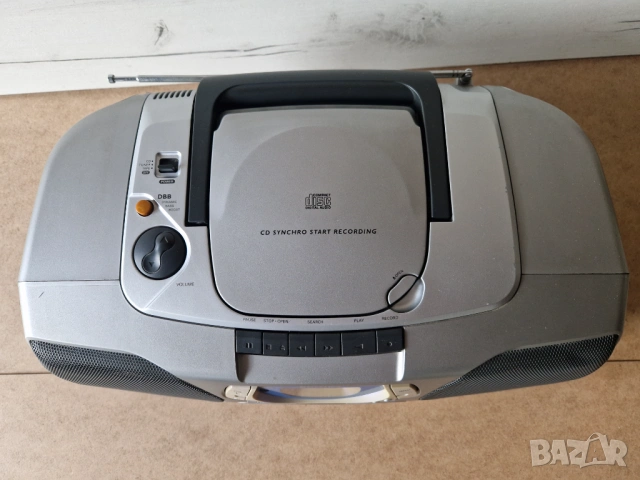 Philips AZ1025/00, снимка 2 - Радиокасетофони, транзистори - 53148352