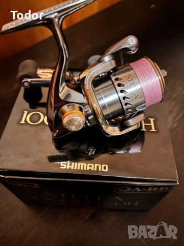 Shimano Stella 1000 PGSDH , снимка 2 - Макари - 53144367