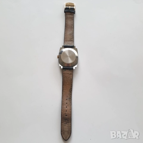 Механичен часовник Победа, снимка 5 - Антикварни и старинни предмети - 52027676