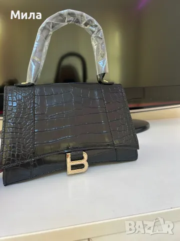 Чанта Balenciaga, снимка 4 - Чанти - 47718938