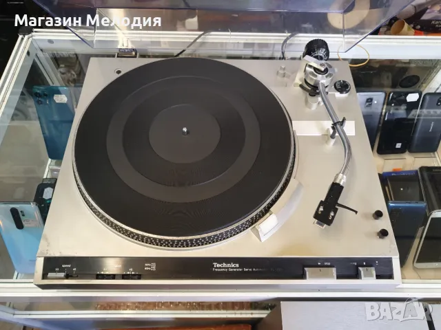 Грамофон Technics SL-220 Servo Automatic В перфектно техническо и много добро визуално състояние., снимка 3 - Грамофони - 49581861