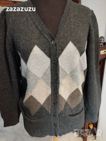 ROBERTO SARTO 100% вълна дамска жилетка 