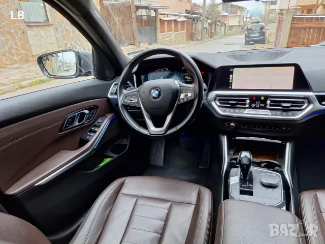 BMW 320 Xdrive Седан, снимка 9 - Автомобили и джипове - 49549372