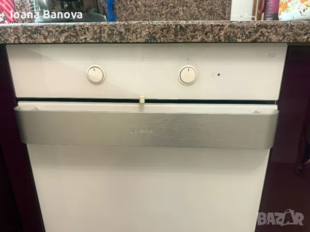 Gorenje ORA - фурна за вграждане бяла, снимка 4 - Печки, фурни - 49644538