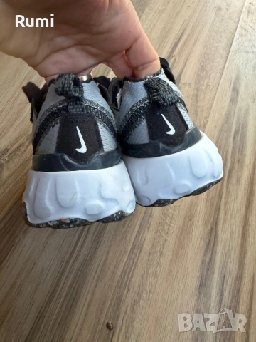 Оригинални маратонки Nike Renew Element 55 SE! 37,5 н, снимка 6 - Маратонки - 50823056