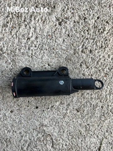 Амортисьор жабка Mitsubishi Outlander , снимка 2 - Части - 51099986