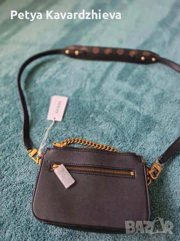 нова, оригинална чанта Guess , снимка 3 - Чанти - 54105947