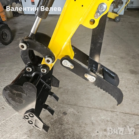 нов китайски мини багер ME 16, снимка 9 - Индустриална техника - 53535519