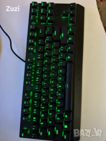 Razer gaming светеща клавиатура, снимка 6 - Клавиатури и мишки - 47091827