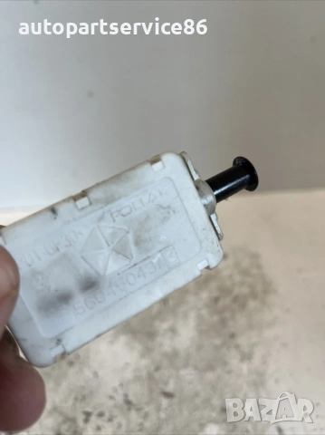 Бутон/ключ за стоп светлина за Jeep Patriot 2.4 Бензин (2008) 56045043AG, снимка 2 - Части - 53525403