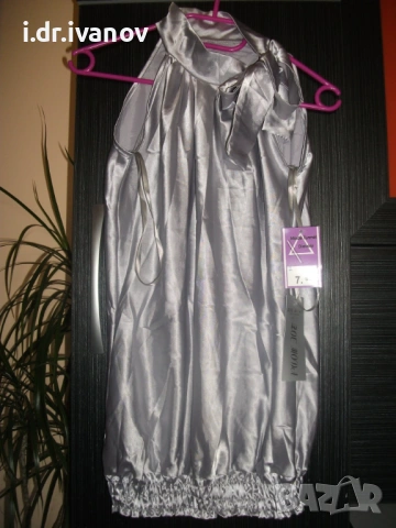 нов сив топ със завързване на врата 