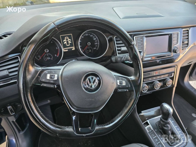 VW Golf Sportsvan 2.0 TDI 150 k DSJ Avtomat, снимка 9 - Автомобили и джипове - 53849134
