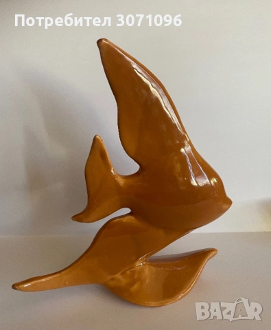 Порцеланова соц статуетка, снимка 4 - Статуетки - 53775149