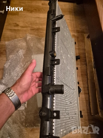 Радиатор за CRV 2 2.0 ръчка оригинален. , снимка 4 - Автомобили и джипове - 51505009