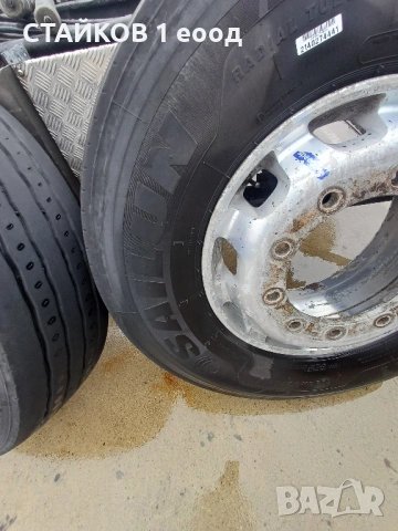 2 броя гуми с алуминиеви джанти 315/80/22.5, снимка 2 - Гуми и джанти - 53654472