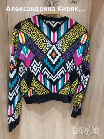 Свежа блуза на H&M, снимка 2 - Блузи с дълъг ръкав и пуловери - 45130556