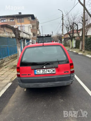 Opel Astra 1,6, снимка 5 - Автомобили и джипове - 48933117