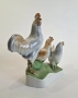 Порцеланова фигурка на Петел и Кокошки - Zsolnay Унгария, 20те години, снимка 2