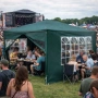 Просторна градинска шатра - стабилна конструкция и водоустойчива рамка, снимка 7