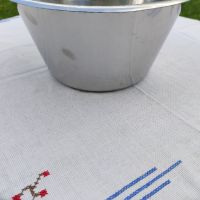 Шведска стоманена смесителна купа дълбока /4 литра, снимка 2 - Съдове за готвене - 45407236