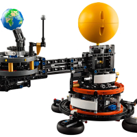 LEGO® Technic 42179 - Планетата Земя с Луната в орбита, снимка 3 - Конструктори - 45004551
