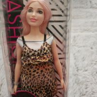 Кукла Барби + сет дрехи и аксесоари, снимка 3 - Кукли - 45962110