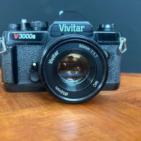 Фотоапарат Vivitar v3000s + обектив Vivitar 50mm 1:1,7, снимка 2 - Фотоапарати - 45503191
