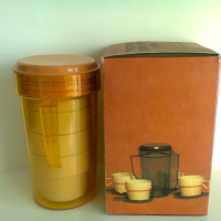 Ретро винтидж соц нов неползван туристически сервиз в кутия от 1983 година, снимка 6 - Антикварни и старинни предмети - 44977881