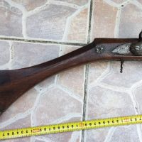 Кремъчна пушка с европейски механизъм, снимка 2 - Антикварни и старинни предмети - 45851059