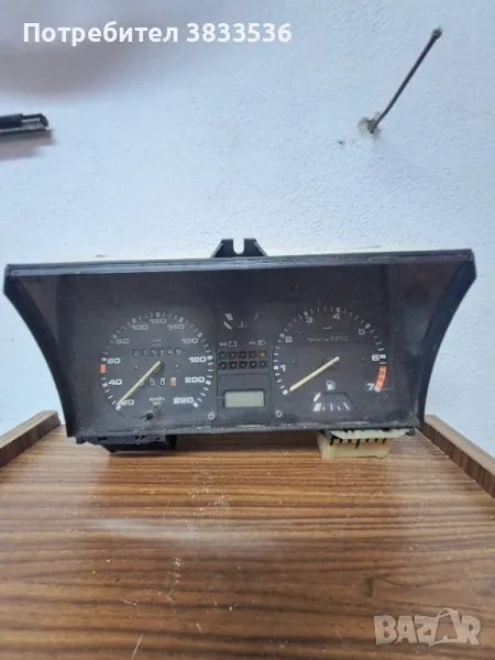 Скоростомер, километражно обортомер табло 2 букси за Vw Golf & Jetta Mk2, снимка 1