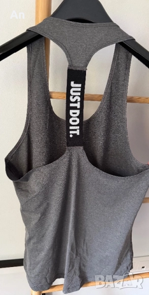 Потник за спорт Nike, снимка 1