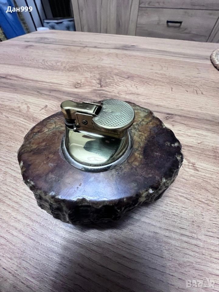 Винтидж настолна запалка с ръчно изработена основа от алабастър, снимка 1