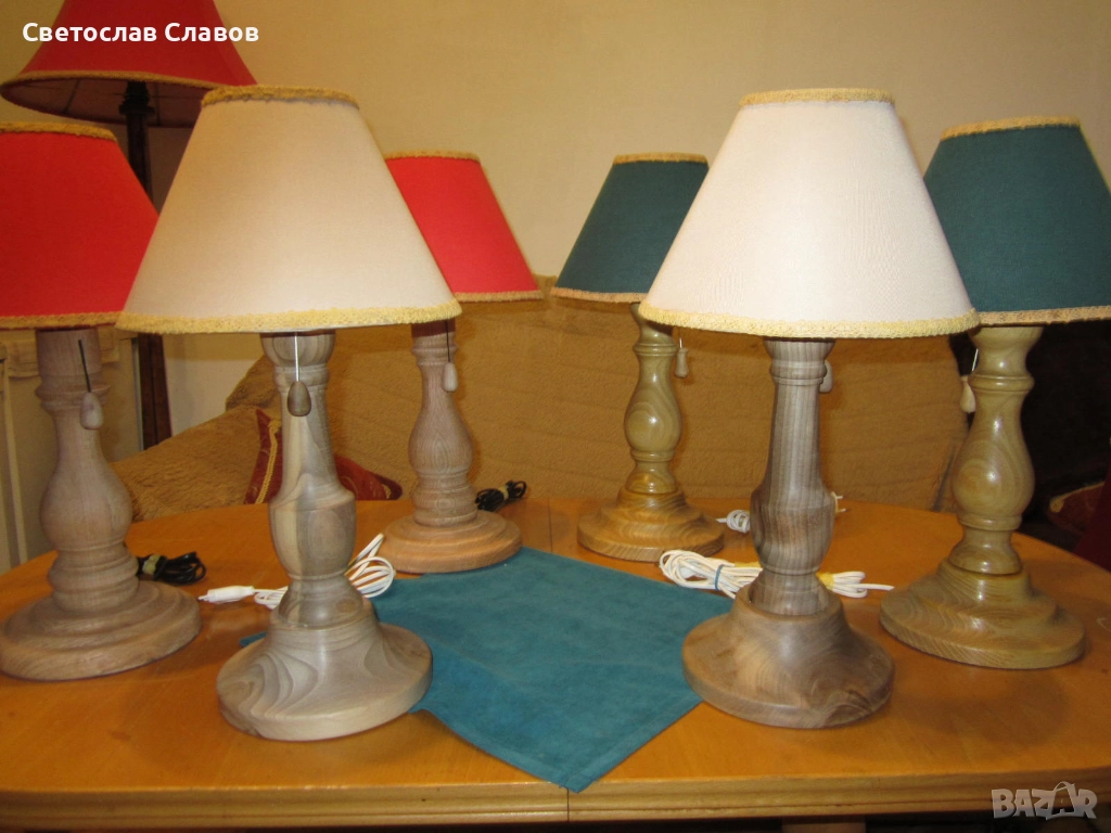Колекция от настолни /нощни/ лампи със стойки от сруговано дърво, снимка 1