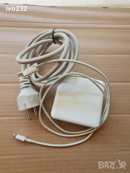 apple 87w usb-c power adapter, снимка 1