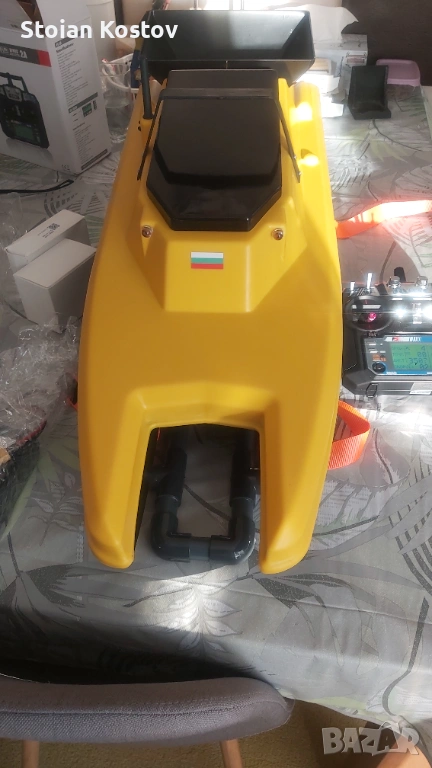 Лодка за захранка , снимка 1