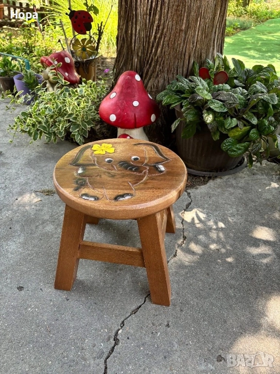 Столче / Табуретка от масивно тиково дърво, снимка 1