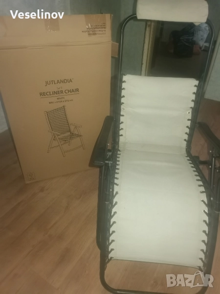 Чисто нов разгъваем стол , снимка 1