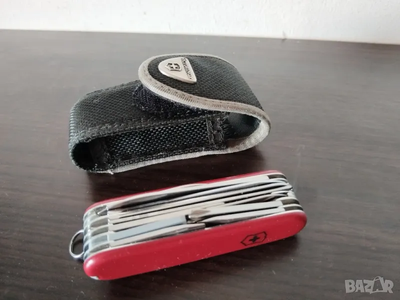 VICTORINOX Swiss Officers' Knife
Champion, снимка 1