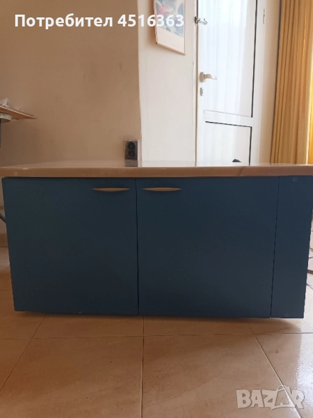 Шкаф с термоплот и MDF вратички, снимка 1