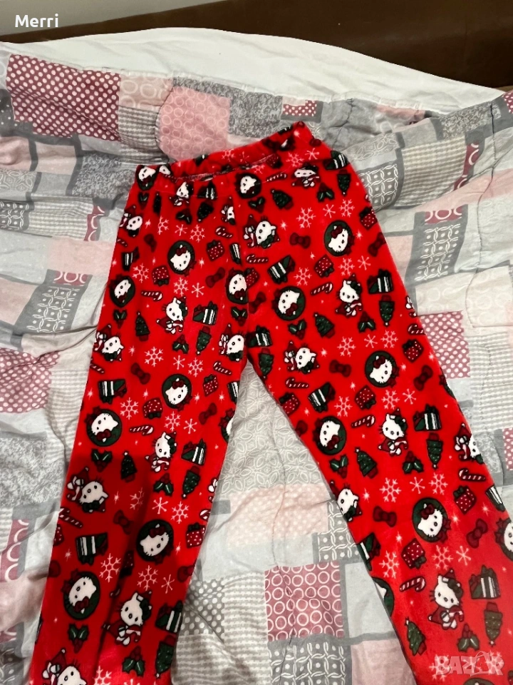 Hello Kitty коледна серия пижами, снимка 1
