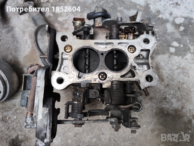 Ауди 80 1.8 бензин на части или цяло, снимка 12 - Части - 52456046