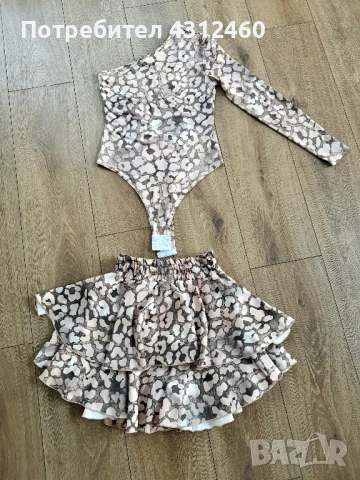 Комплект от Amia Moda – в бежов принт (обличан веднъж), снимка 2 - Комплекти - 53773443